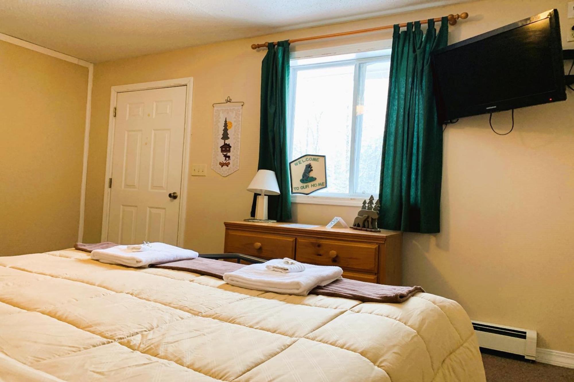 Love Hotels St John River By Oyo At Fort Kent Me Saint John Plantation Kültér fotó