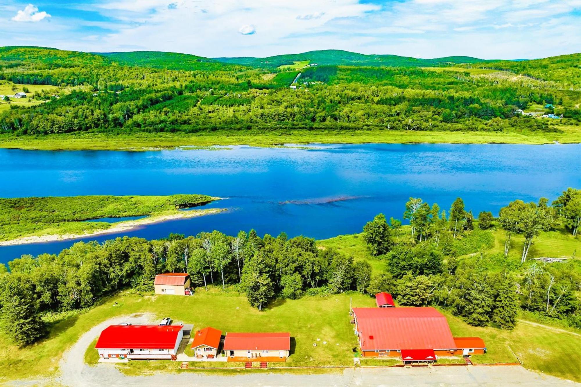 Love Hotels St John River By Oyo At Fort Kent Me Saint John Plantation Kültér fotó
